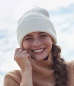 Knitted cuffed beanie, available in many colours